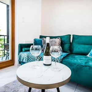 https://zajezdnia-wrzeszcz-apartament.sopothotels.com