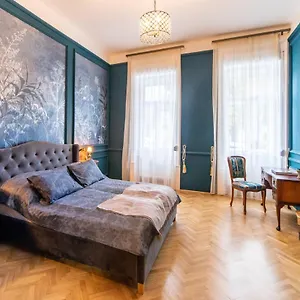 Kastely Apartament